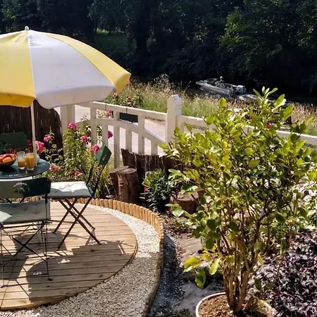 Lovely House By The Rance River, Near Dinan Port Lanvallay
